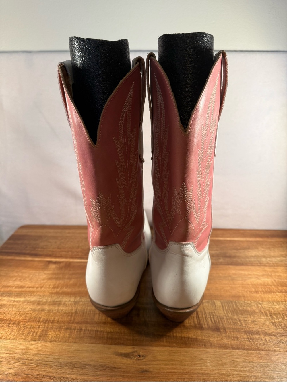 Dingo Hold Your Horses Vintage Western Boots Pink/White Size 8 - Picture 9 of 14